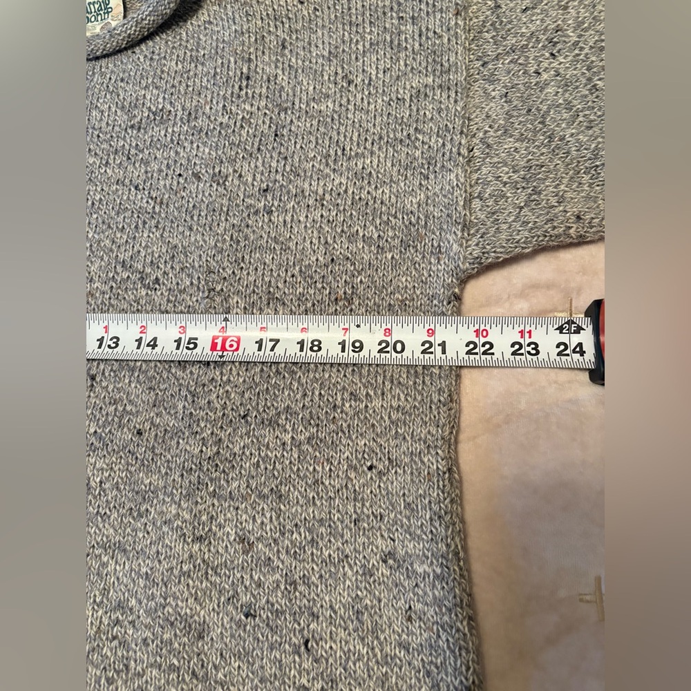 Carraig Donn Gray Speckled New Wool Knit Ireland Sweater Oversized Women’s Sz M - Picture 4 of 14